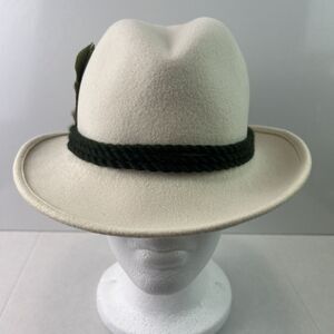 Vintage Authentic Austrian Woolfelt Cream Triple Green Braid Feather Women’s Hat